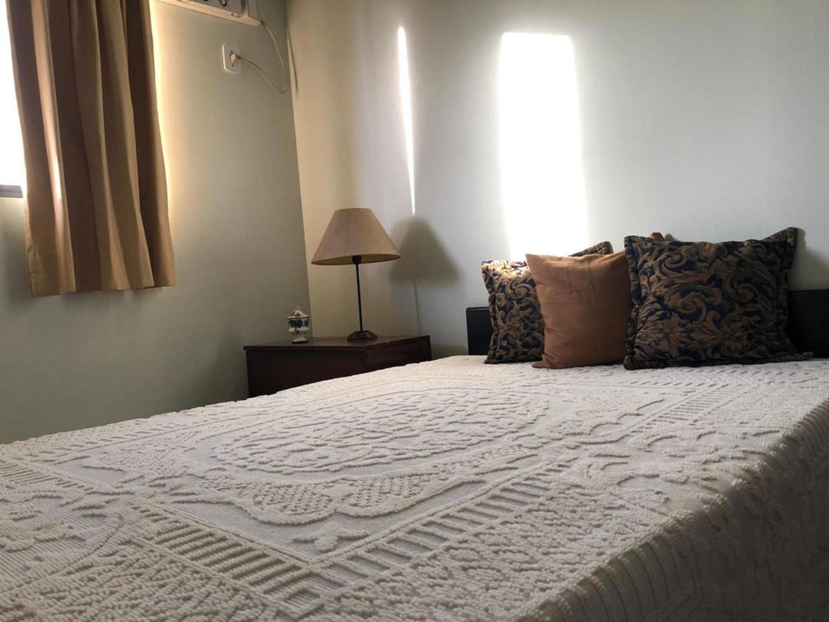 Três quartos na praia Cabo Frio Exterior foto